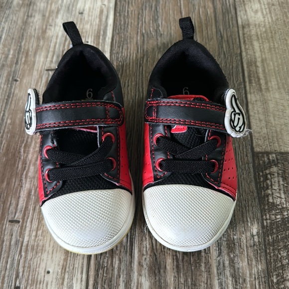 Disney's Mickey Mouse Baby Boys Court Sneakers, Sizes 6 - Picture 1 of 10